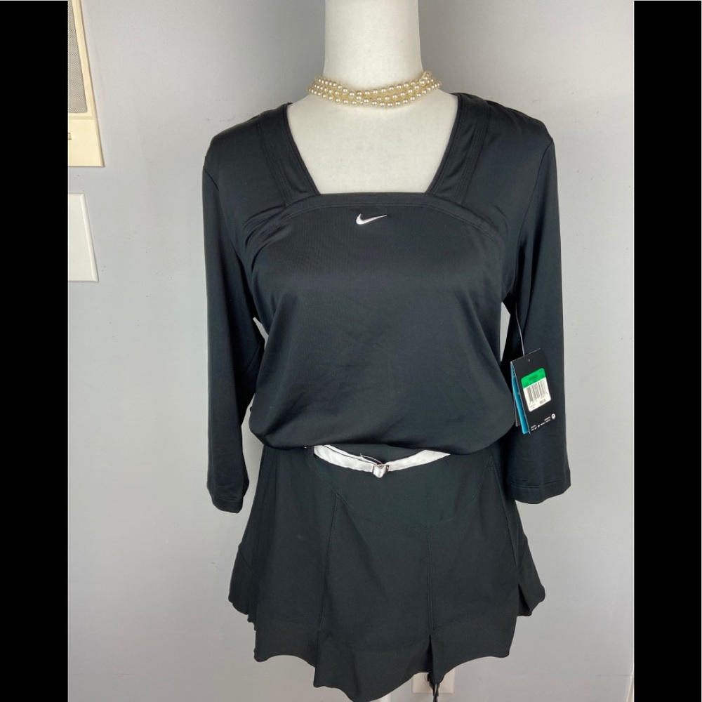 Nike tennis skort